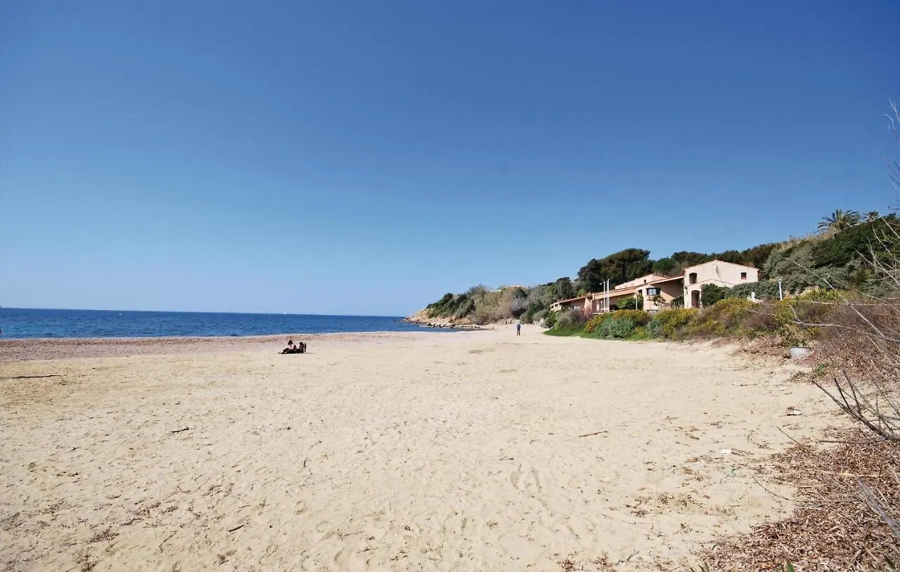 Nice Apartment In Six Fours Les Plages With Wifi Six-Fours-les-Plages Fransa
